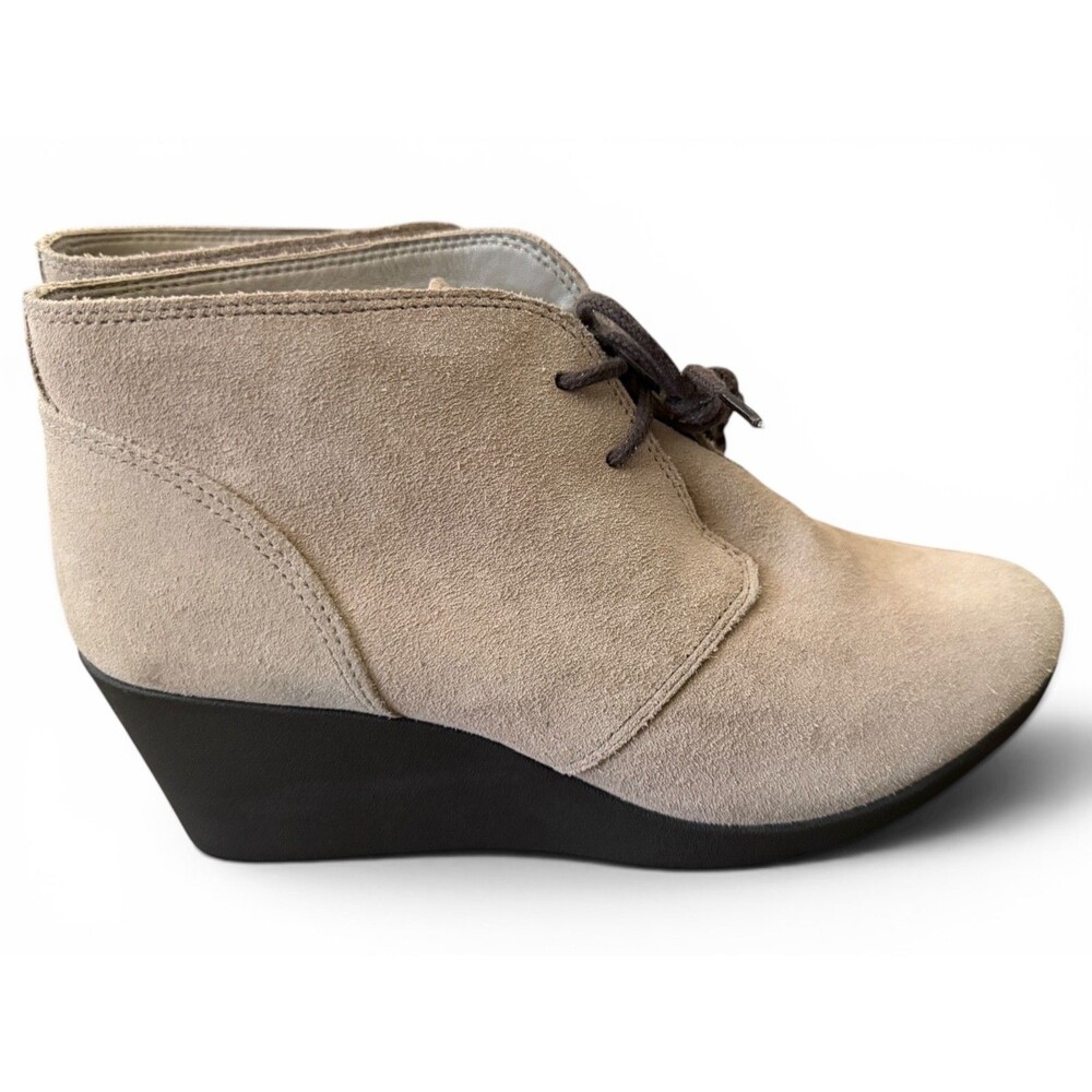 Crocs Leigh Tan Suede Wedge Heels Lace-up Boots Shoes Size 8